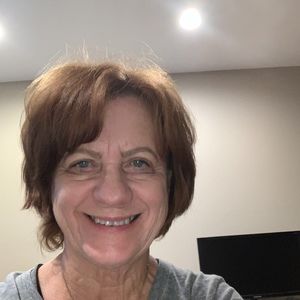 Meet your Posher, Deborah